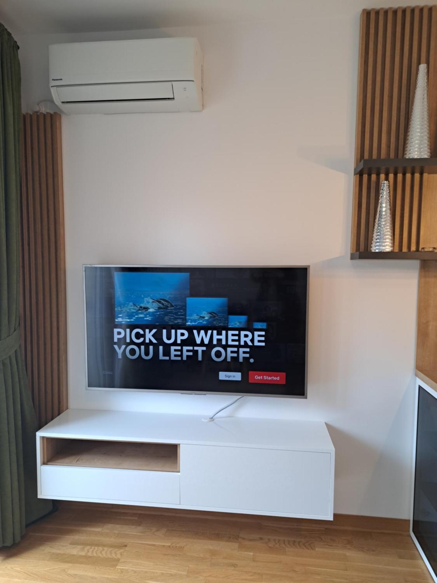 Marina City Key Luxury Studio 波德戈里察 外观 照片